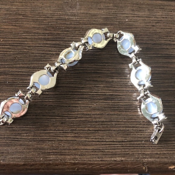 Vintage sliver & white stone linked bracelet - Picture 4 of 5